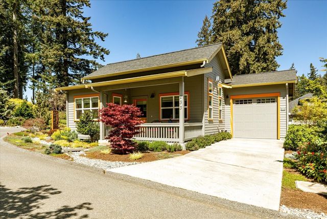 233 Clover Court, Langley, WA 98260