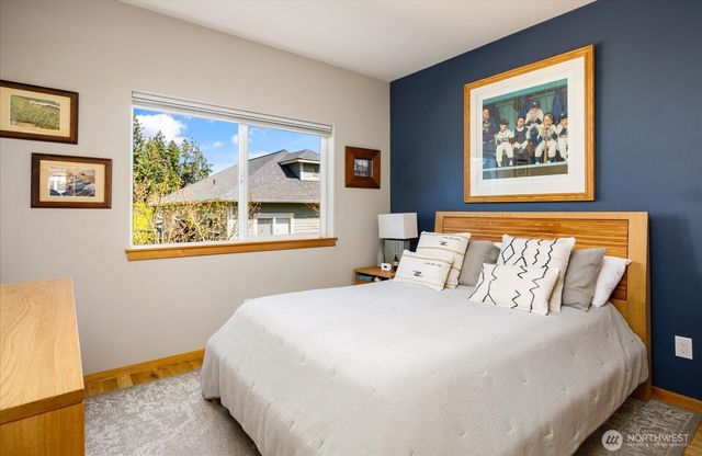233 Clover Court, Langley, WA 98260