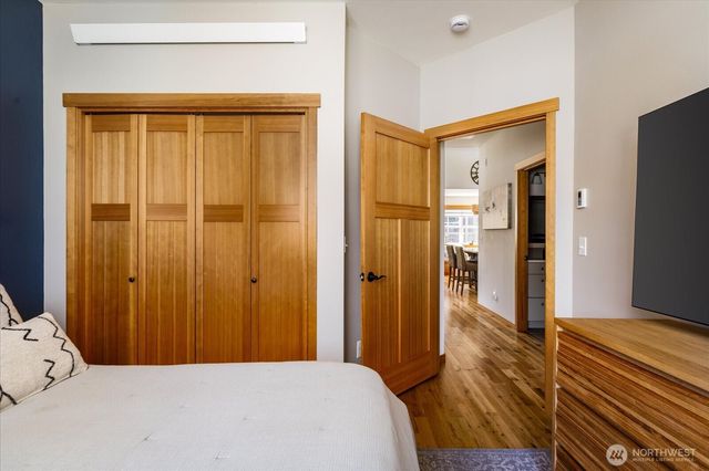 233 Clover Court, Langley, WA 98260