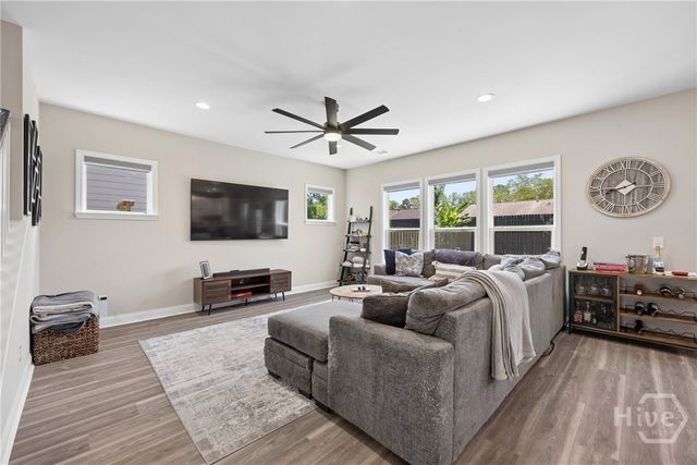 127 Canter Court, Savannah, GA 31406