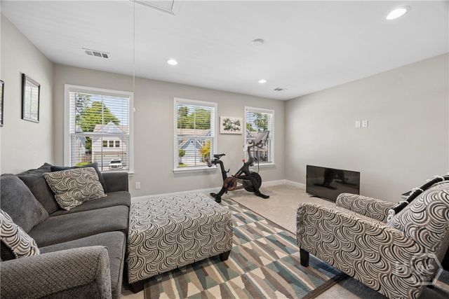 127 Canter Court, Savannah, GA 31406