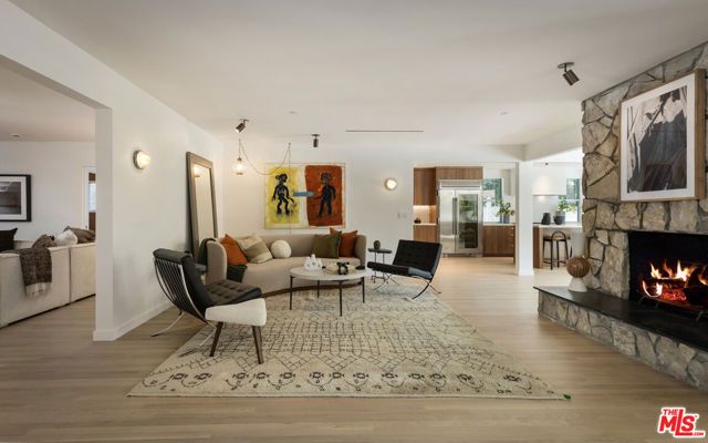 2235 Chislehurst Drive, Los Angeles, CA 90027