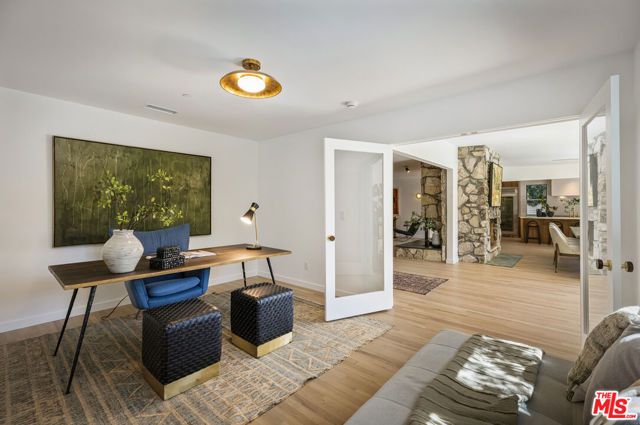 2235 Chislehurst Drive, Los Angeles, CA 90027
