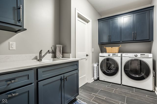 12062 Hobby Horse Drive, Carmel, IN 46032