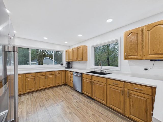 W10446 880th Avenue, River Falls, WI 54022