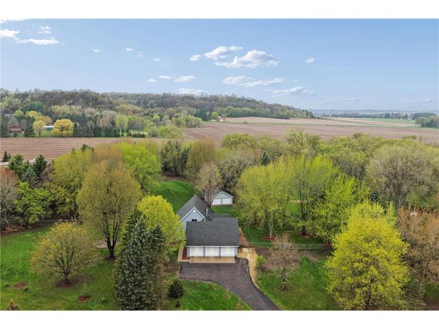 W10446 880th Avenue, River Falls, WI 54022