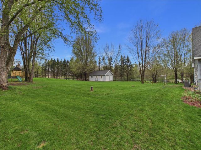 W10446 880th Avenue, River Falls, WI 54022