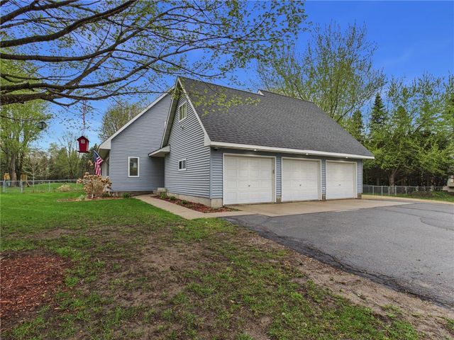 W10446 880th Avenue, River Falls, WI 54022