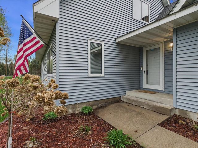W10446 880th Avenue, River Falls, WI 54022