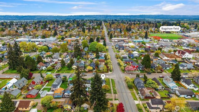 2230 Oakes Avenue, Everett, WA 98201