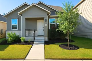 104 Gracie WAY, Hutto, TX 78634