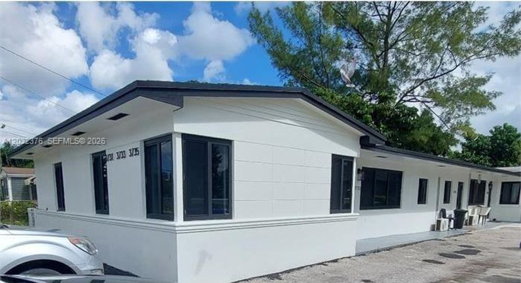 3735 NW 21st Court 3735, Miami, FL 33142