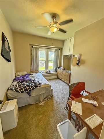 1302 N Mulberry Street, Maryville, MO 64468