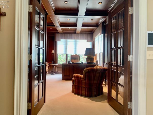 939 Cedar Point Road, Sandusky, OH 44870