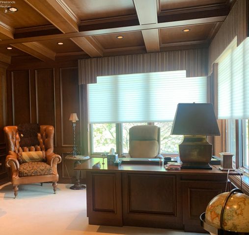 939 Cedar Point Road, Sandusky, OH 44870