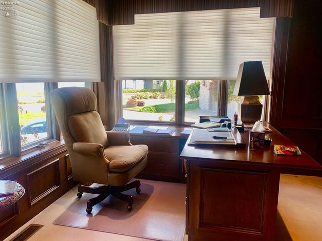 939 Cedar Point Road, Sandusky, OH 44870