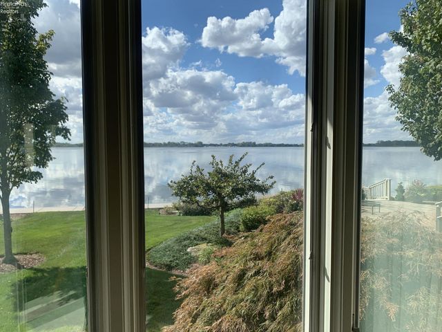 939 Cedar Point Road, Sandusky, OH 44870