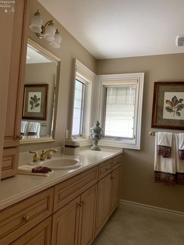 939 Cedar Point Road, Sandusky, OH 44870