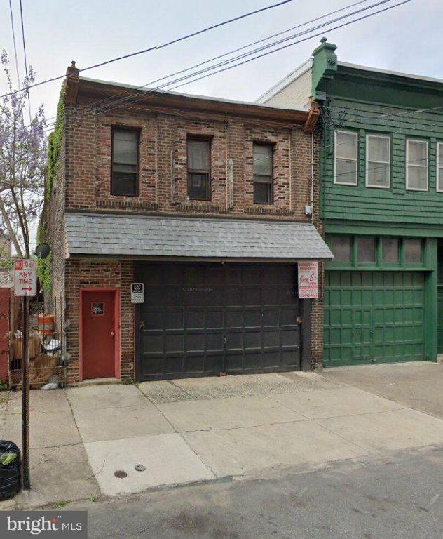 2044 E CLEMENTINE ST, PHILADELPHIA, PA 19134 — exterior