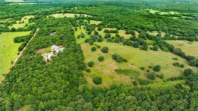 12940 Rocky Hill Road, Prairie Grove, AR 72753