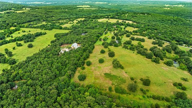 12940 Rocky Hill Road, Prairie Grove, AR 72753