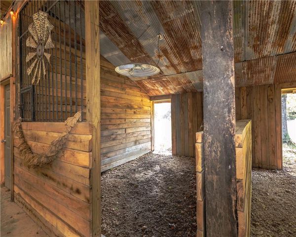 12940 Rocky Hill Road, Prairie Grove, AR 72753