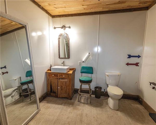 12940 Rocky Hill Road, Prairie Grove, AR 72753