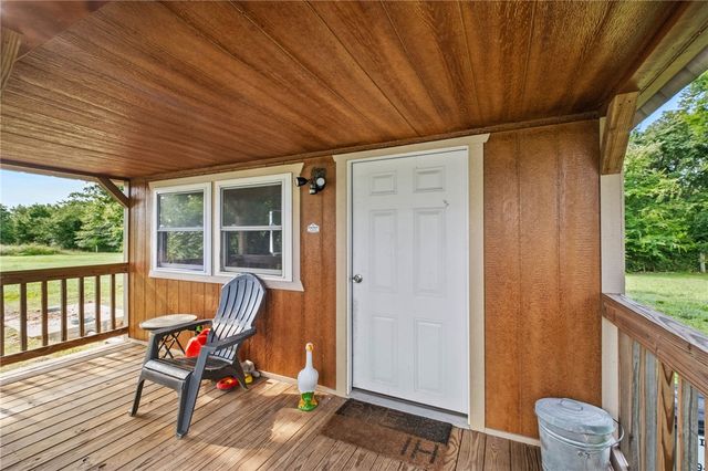 12940 Rocky Hill Road, Prairie Grove, AR 72753
