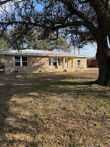 1322 US Highway 271 N, Gilmer, TX 75644