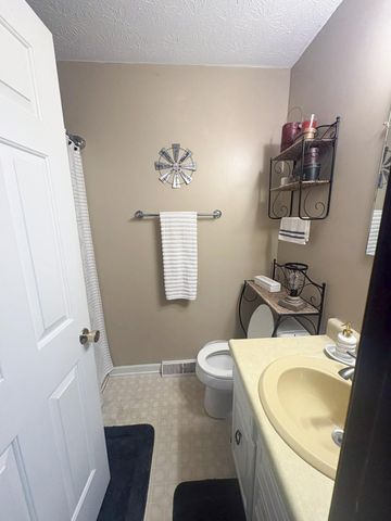 110 Baugh Street, Berea, KY 40403