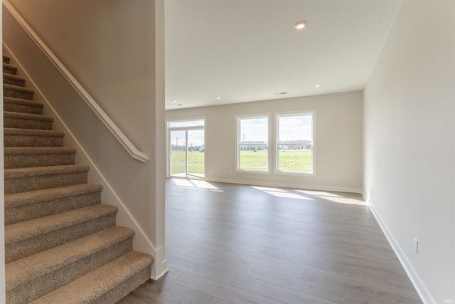 4689 Chelmsford Drive, Newburgh, IN 47630