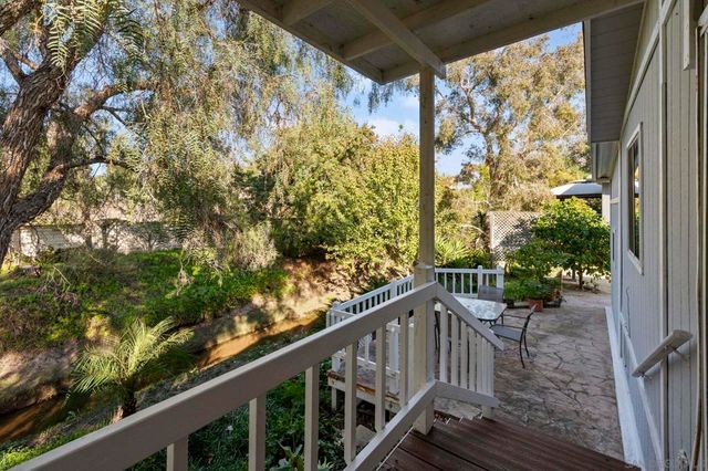 5140 Don Rodolfo Dr, Carlsbad, CA 92010