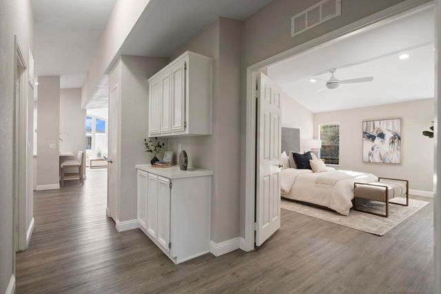 5140 Don Rodolfo Dr, Carlsbad, CA 92010