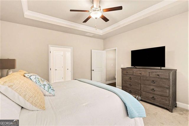 555 Timberbrook Drive, Sharpsburg, GA 30277