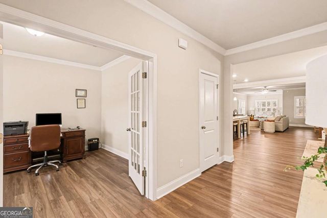 555 Timberbrook Drive, Sharpsburg, GA 30277