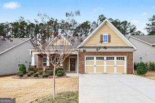 555 Timberbrook Drive, Sharpsburg, GA 30277