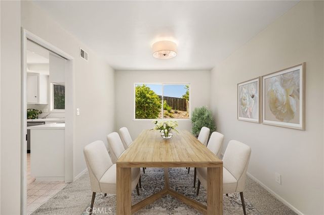 1877 Swan Circle, Costa Mesa, CA 92626
