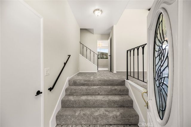 1877 Swan Circle, Costa Mesa, CA 92626