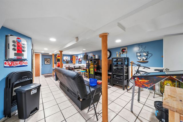 41 EAST 35TH ST, Bayonne, NJ 07002