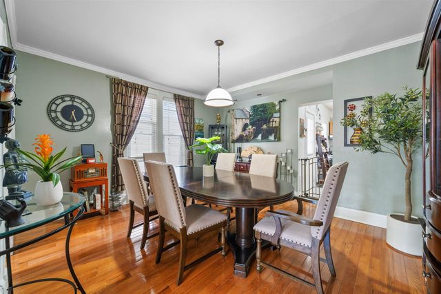 41 EAST 35TH ST, Bayonne, NJ 07002