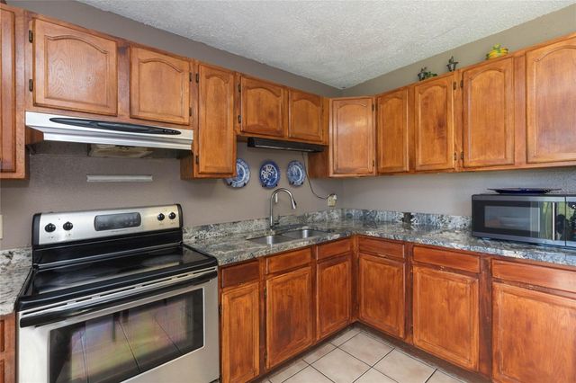 4416 W TRILBY AVENUE, Tampa, FL 33616
