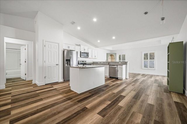 13974 SW 79TH TERRACE, Ocala, FL 34473