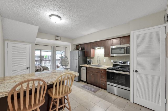 12900 Walden Road Road 620, Montgomery, TX 77356