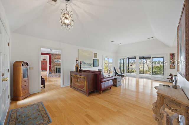 112 Toppin Dr, Hilton Head Island, SC 29926