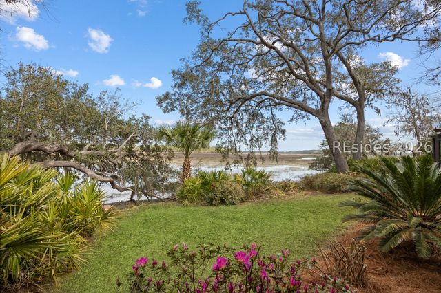112 Toppin Dr, Hilton Head Island, SC 29926