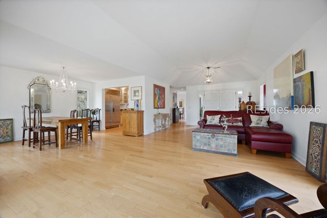 112 Toppin Dr, Hilton Head Island, SC 29926