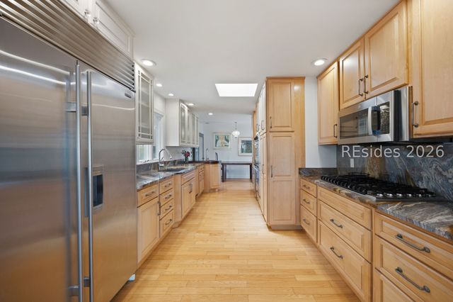 112 Toppin Dr, Hilton Head Island, SC 29926