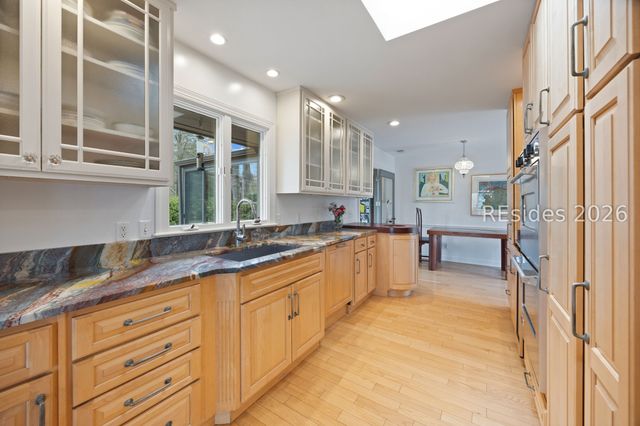 112 Toppin Dr, Hilton Head Island, SC 29926