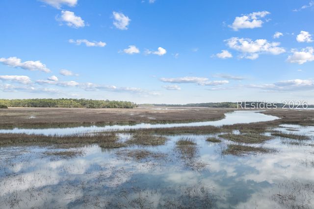 112 Toppin Dr, Hilton Head Island, SC 29926