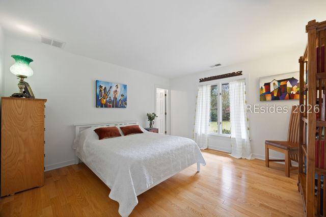 112 Toppin Dr, Hilton Head Island, SC 29926